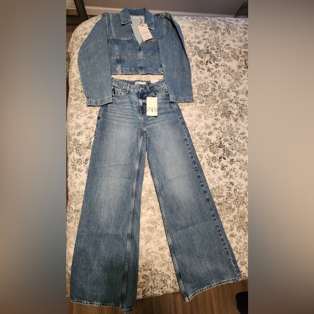 Zara Blue Flare Wide Leg Jeans And Matching Top